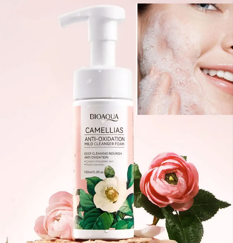 LIMPIADOR FACIAL EN ESPUMA DE ESENCIA DE CAMELIA, LIMPIEZA PROFUNDA Y NUTRITIVA, ANTIOXIDANTE QUE CONTROLA LA GRASA E HIDRATA LA PIEL, DEJANDOLA SUAVE Y BRILLANTE BIOAQUA 150ML