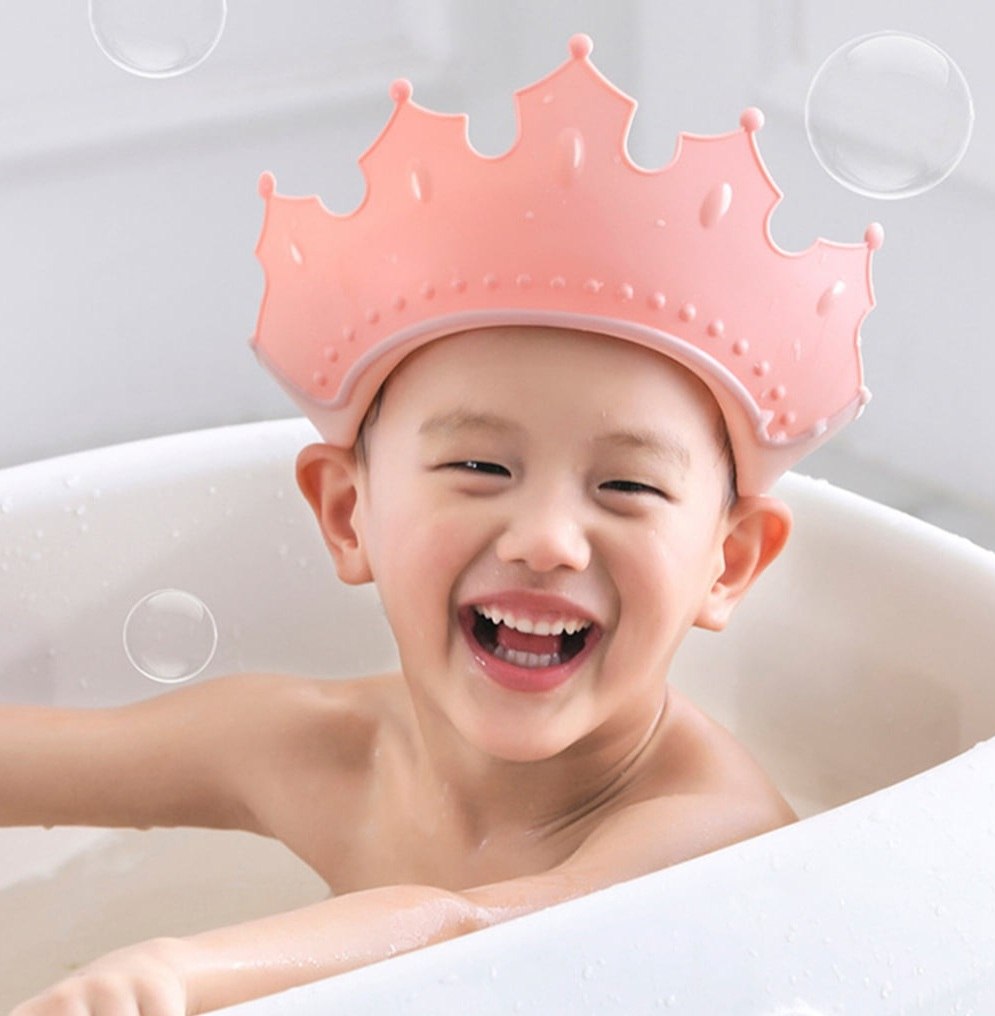 GORRO PROTECTOR DE SHAMPOO PARA NIÑOS CON DISEÑO DE CORONA 26X22CM