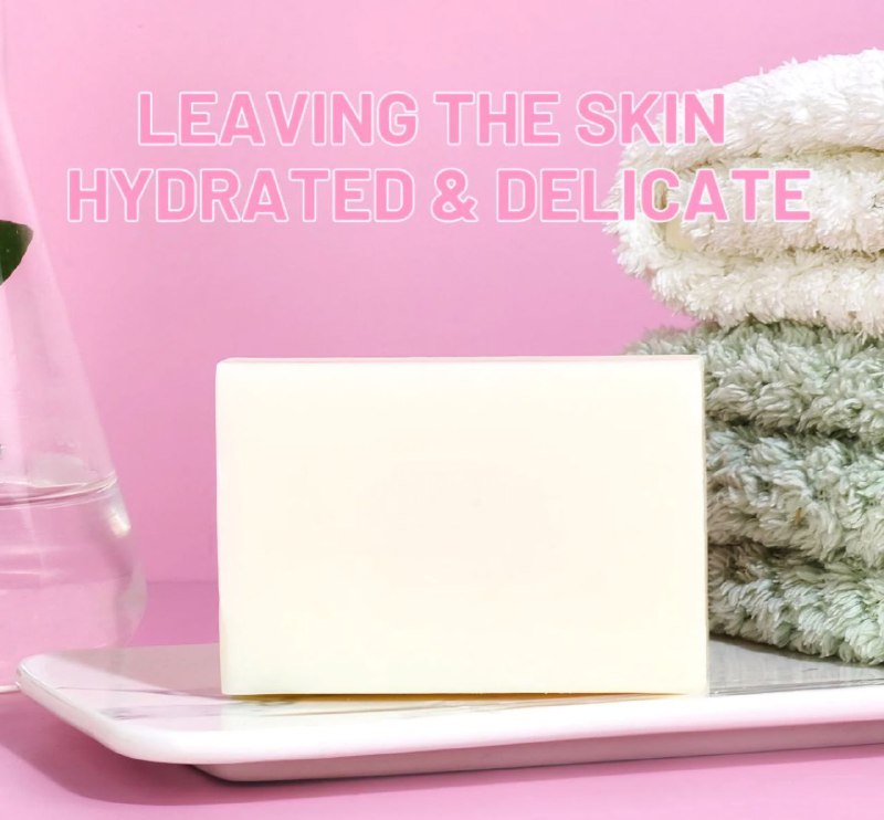 JABON CORPORAL LIMPIADOR BRILLANTE CON NIACINAMIDA, NARCISO MARINO Y ACEITE DE COCO, LIMPIA Y DEJA SUAVE LA PIEL DISAAR BRIGHTEN CLEANSING SOAP 100G