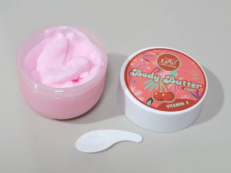 MANTECA CORPORAL HIDRATANTE CON VITAMINA E Y AROMA A CEREZA ENGOL COLLECTIONS 200G