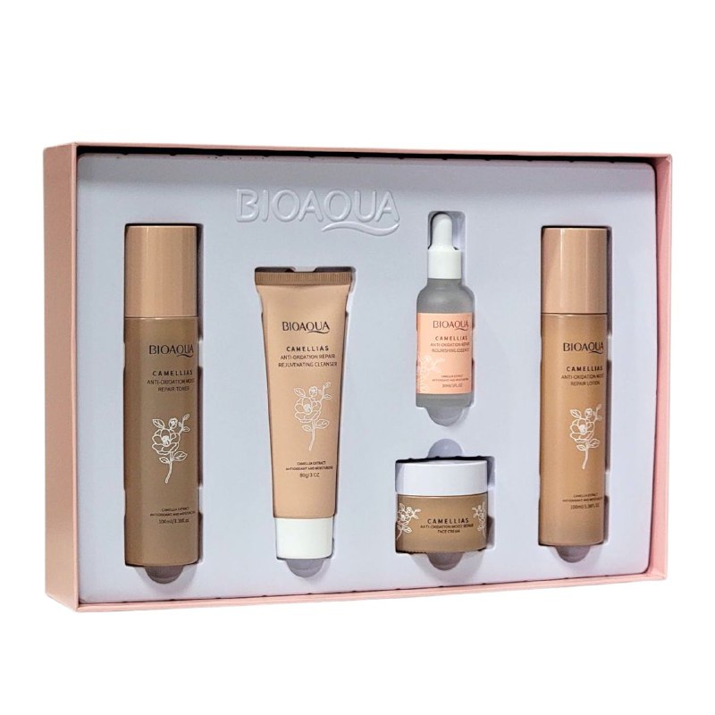 SET DE CUIDADO FACIAL DE CAMELIAS DE 5 PIEZAS, EFECTO REPARADOR, HUMEDO Y ANTIOXIDANTE BIOAQUA CAMELLIAS