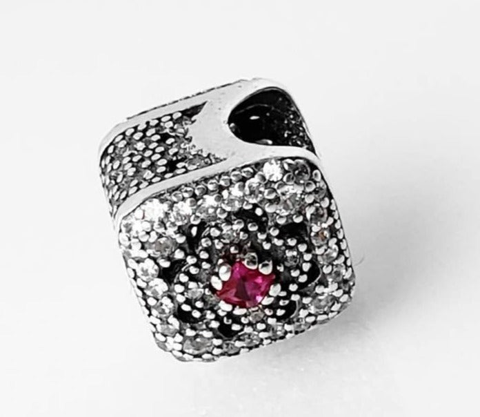 PCHARM2140 CUADRADO CON CIRCONES TRANSPARENTES