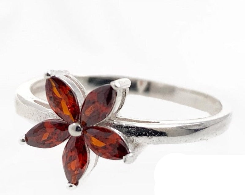 PANI1210 ANILLO DE FLOR CON PIEDRAS ROJAS, PLATA 925