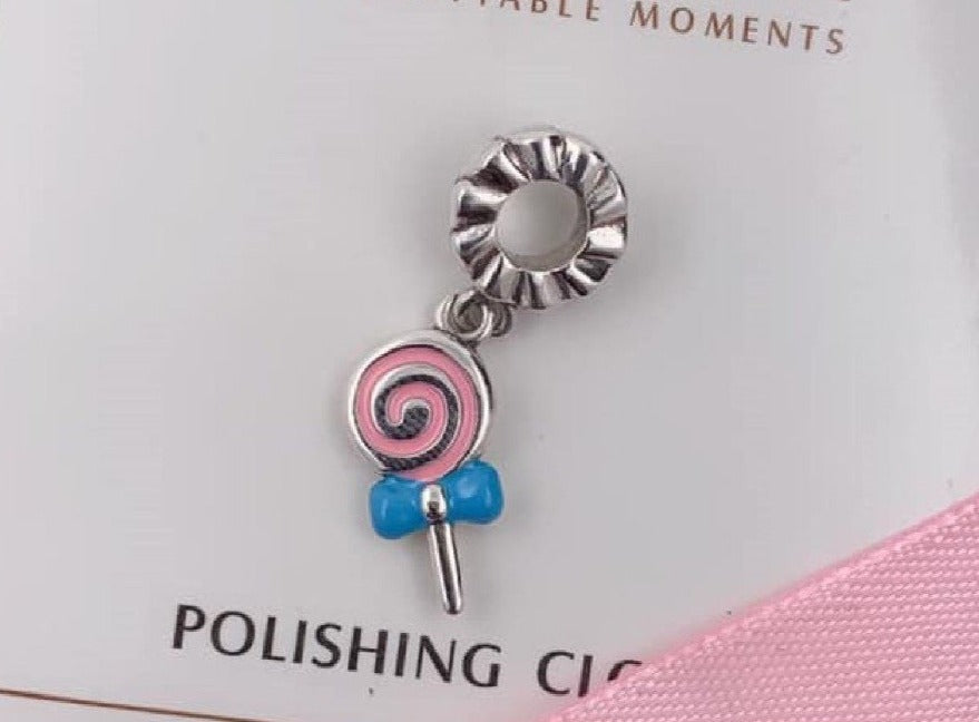 PCHARM1157 PALETA ROSADA CON CHONGO AZUL COLGANTE