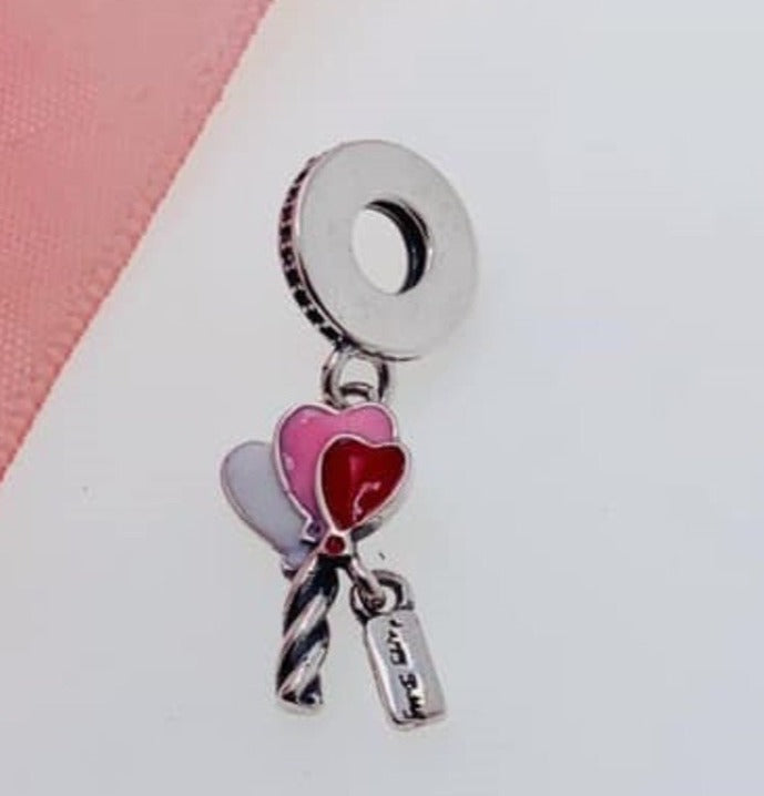 PCHARM1469 COLGANTES GLOBOS DE CORAZON