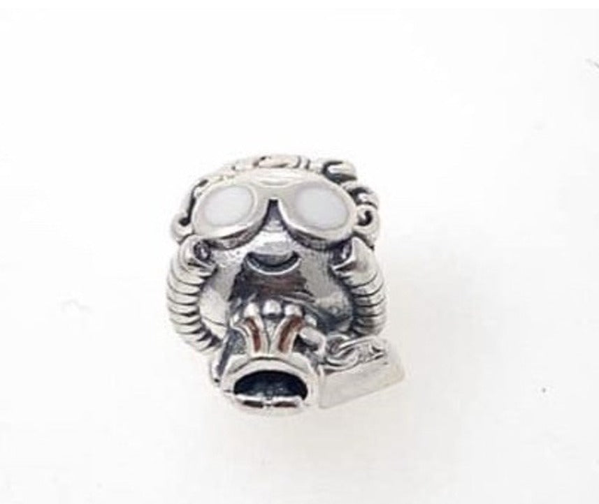 PCHARM1839 ABUELA CON BOLSO COLGANTE