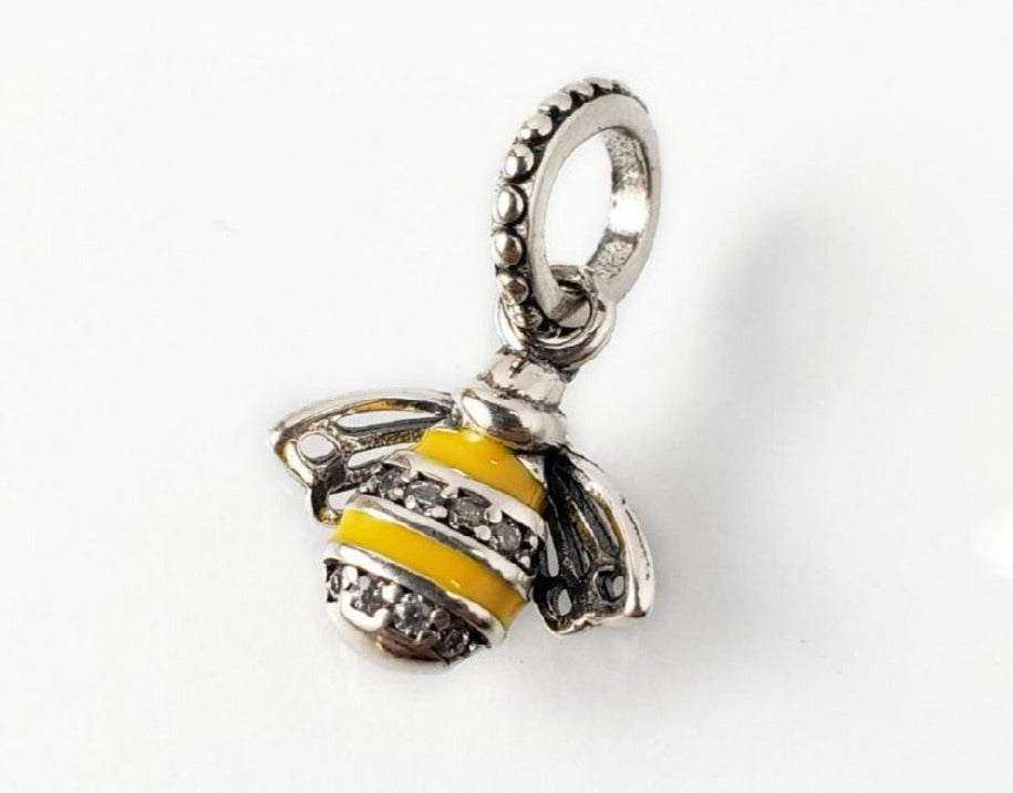 PCHARM2081 COLGANTE DE ABEJA COLOR AMARILLA