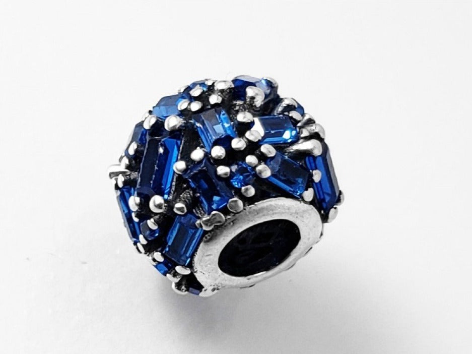 PCHARM2146 CIRCULAR CON CIRCONES AZULES