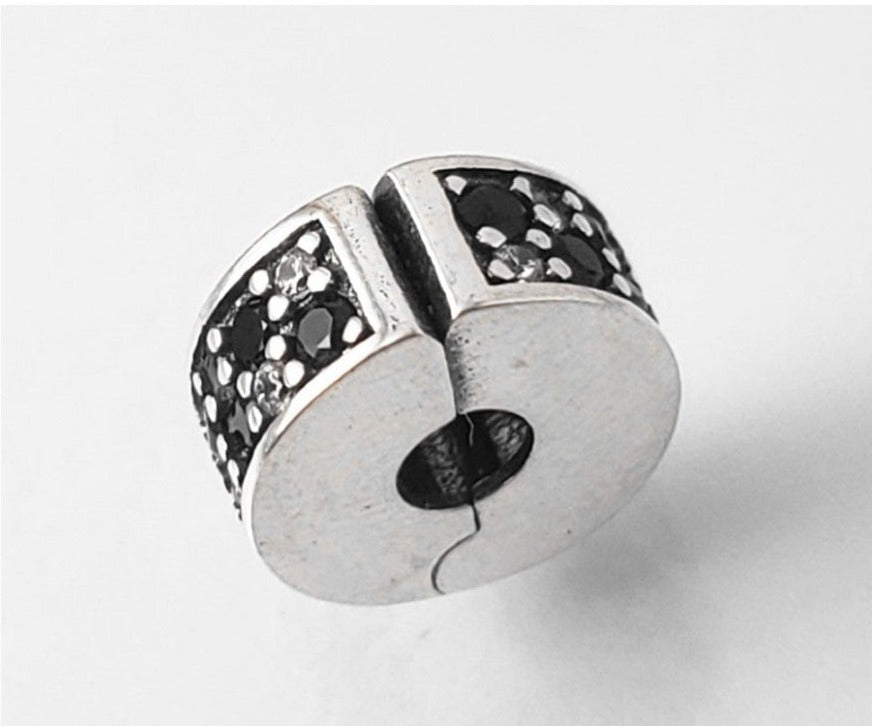 PCHARM2206 SEGURO CON CIRCONES