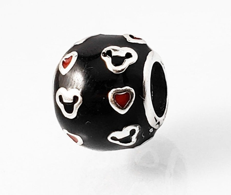 PCHARM2209 CIRCULAR COLOR NEGRO CON CABEZA DE MICKEY MOUSE Y CORAZONES