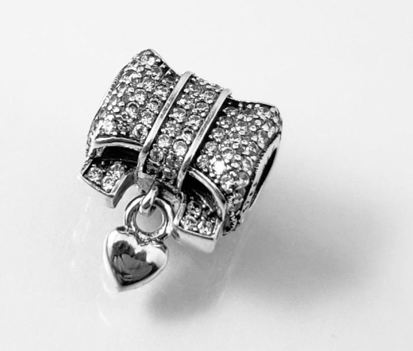 PCHARM2259 CHONGO Y CORAZON COLGANTE