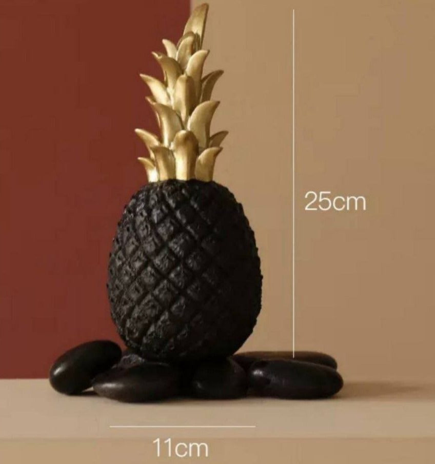 DECORACION ADORNO DE PIÑA 25 CM NEGRA CON DORADO