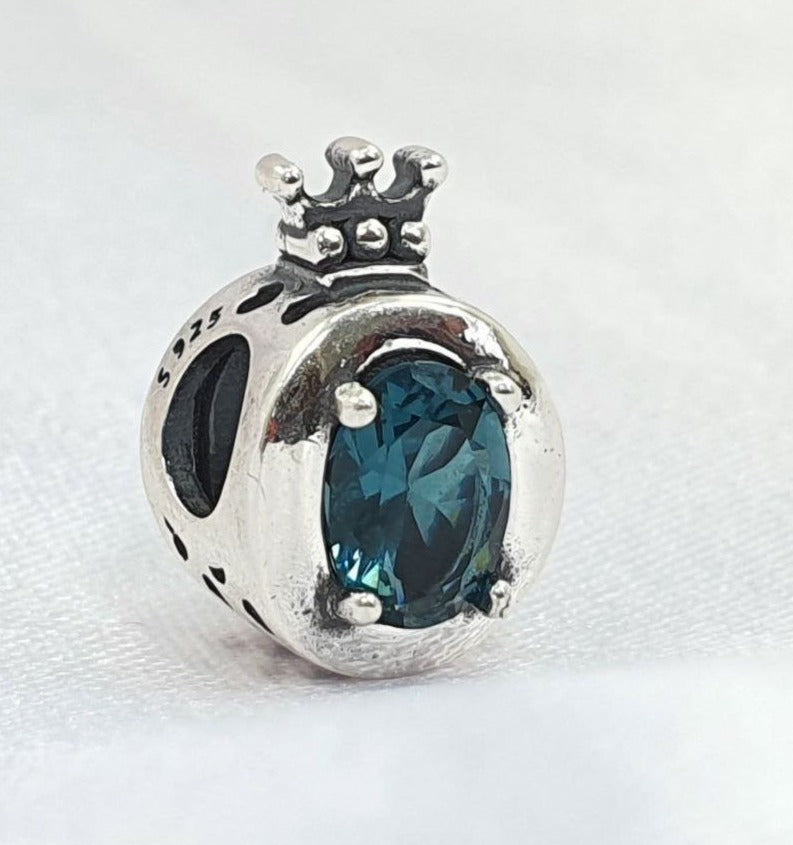 PCHARM2664 CORONA PANDORA CON CIRCO AZUL