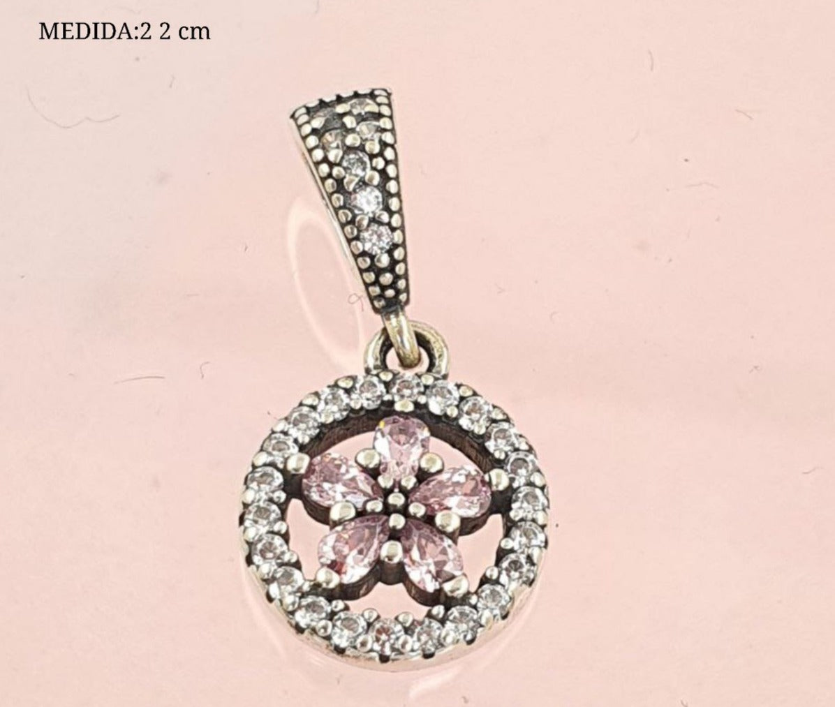 PCHARM2745#2 COLGANTE CIRCULAR CON FLOR CIRCONES ROSADOS EN MEDIO