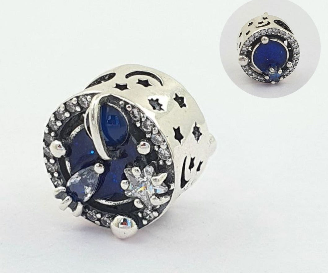 PCHARM2816 CIRCULAR CON CIRCONIO AZUL DE FONDO