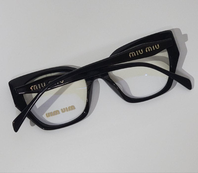 LENTES ORIGINALES PARA GRADUAR MIU MIU