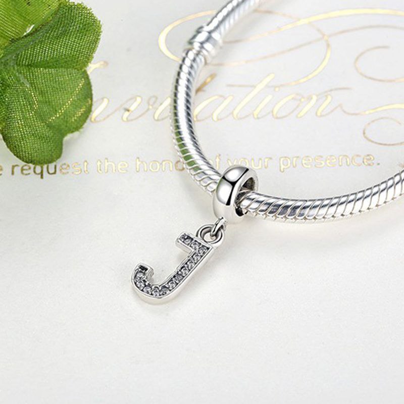 PCHARM4054$J LETRA J PANDORA PLATA 9.25