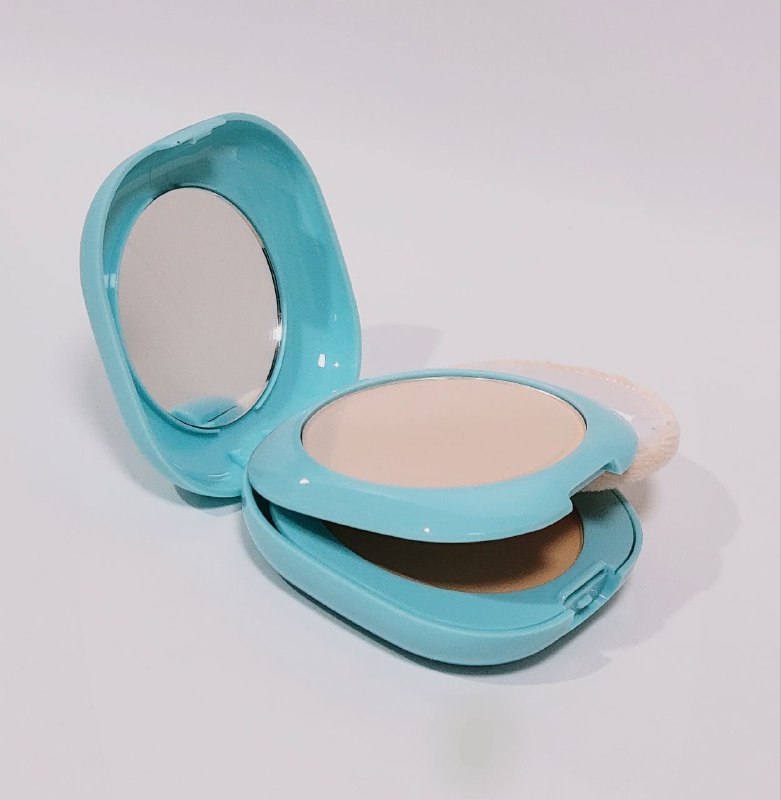 POLVOS DE MAQUILLAJE FACILES COMPACTOS DE ACIDO HIALURONICO, ACTUA COMO BASE PARA EL ROSTRO CON MINIMO COLOR Y TEXTURA, ACABADO MATE TRANSLUCIDO TONO 01 BBROSE FACE POWDER