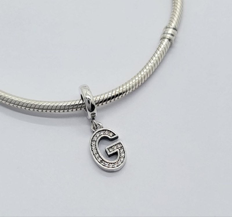 PCHARM4066$G LETRA G PANDORA PLATA 9.25