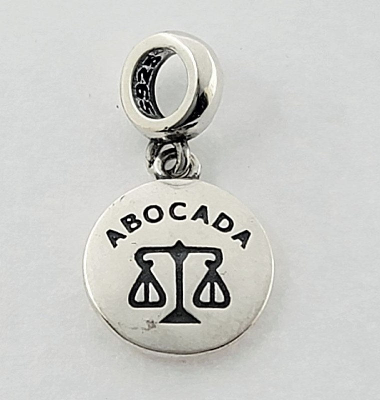 PCHARM4058 ABOCADA PESA DE LA JUSTICIA PANDORA PLATA 9.25