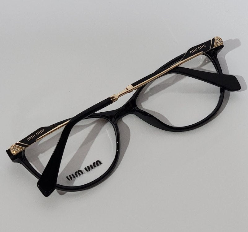 LENTES ORIGINALES PARA GRADUAR MIU MIU