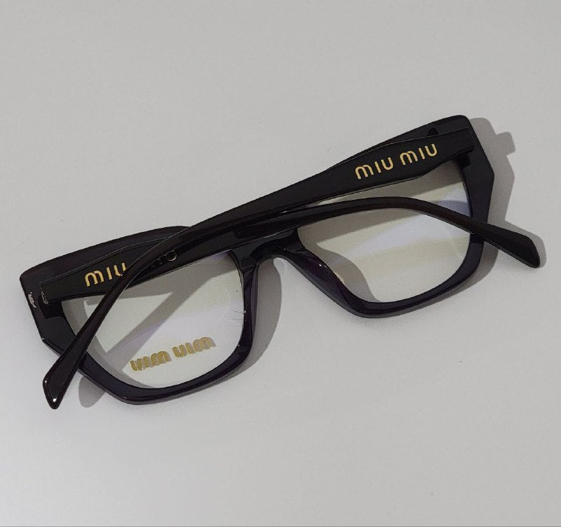 LENTES ORIGINALES PARA GRADUAR MIU MIU