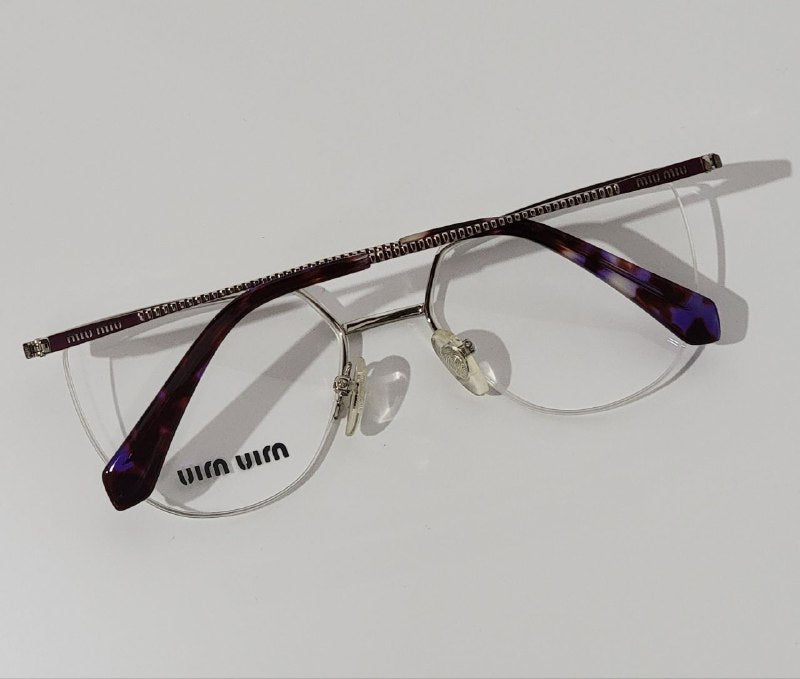 LENTES ORIGINALES PARA GRADUAR MIU MIU