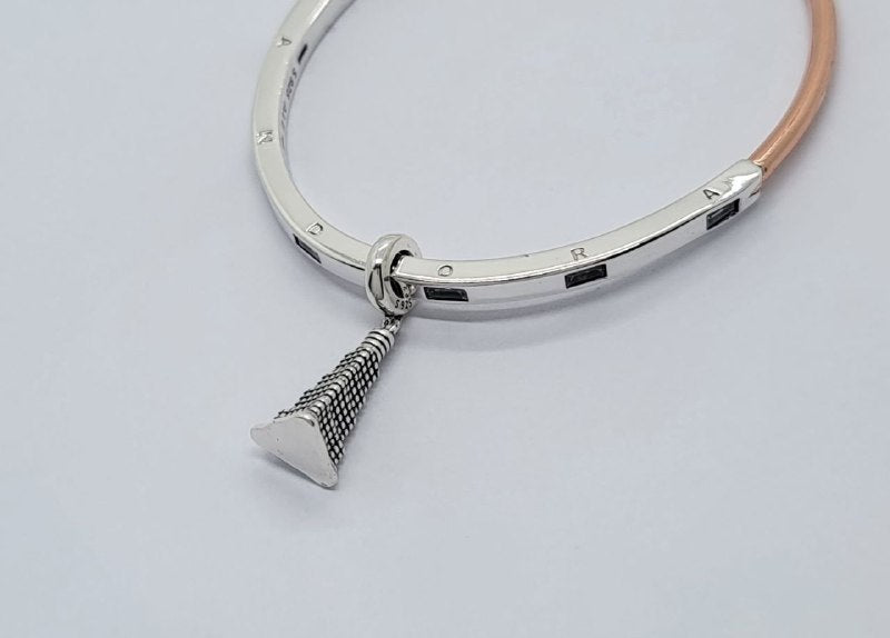 PCHARM4115 FORMA DE BURJ KHALIFA PANDORA PLATA 9.25