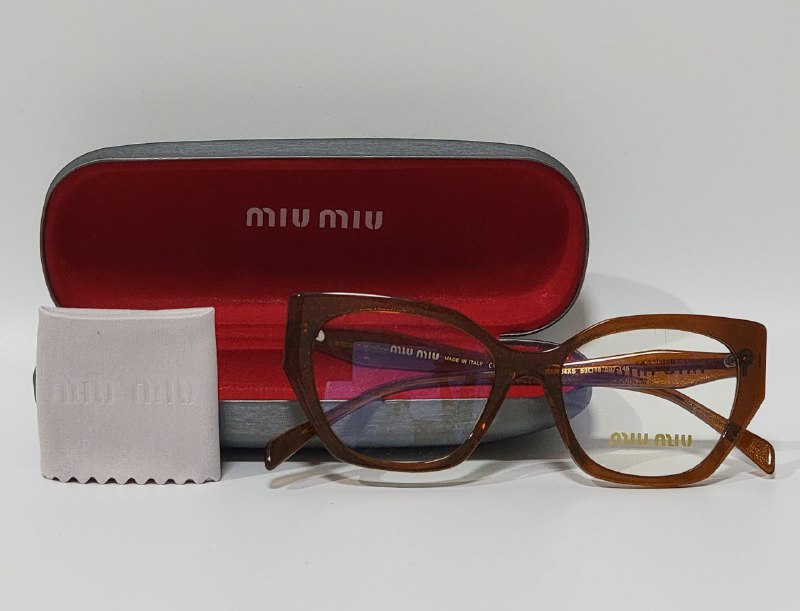 LENTES ORIGINALES PARA GRADUAR MIU MIU