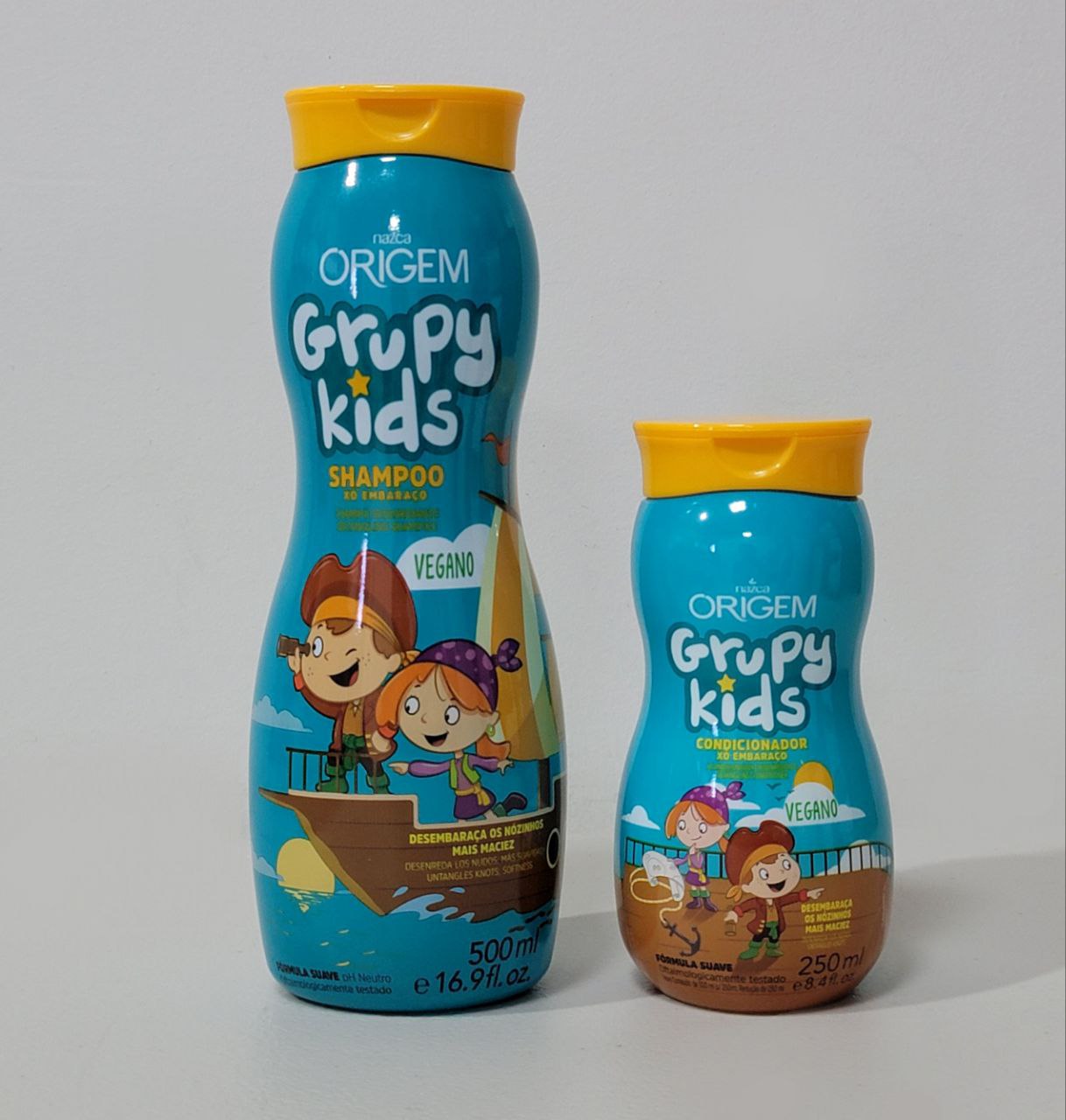 SHAMPOO Y ACONDICIONADOR EN KIT DESENREDANTE NAZCA ORIGEM GRUPY KIDS 500ML, 250ML