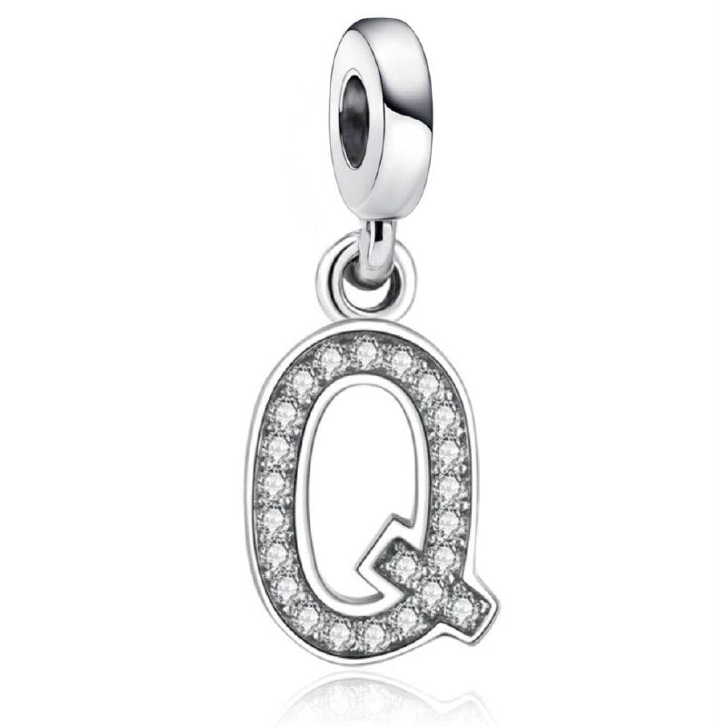 PCHARM4066$Q LETRA Q PANDORA PLATA 9.25