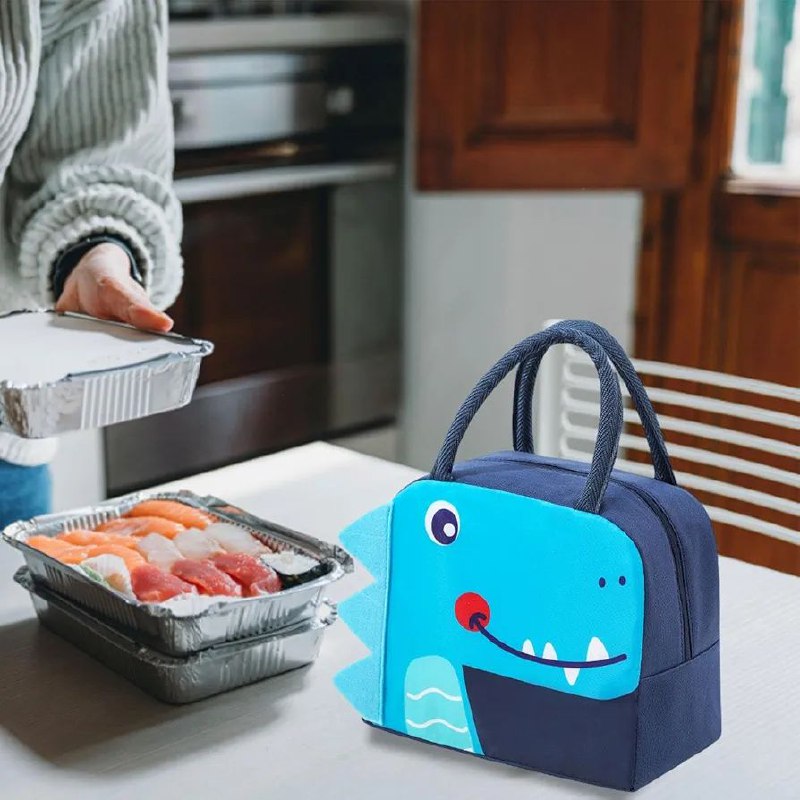 LONCHERA TERMICA PORTATIL PARA NIÑOS, LLEVAR ALIMENTOS DE FORMA PRACTICA Y DIVERTIDA 5 DISEÑOS 22X19CM