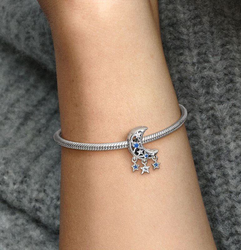 PCHARM4015$1 FORMA LUNA