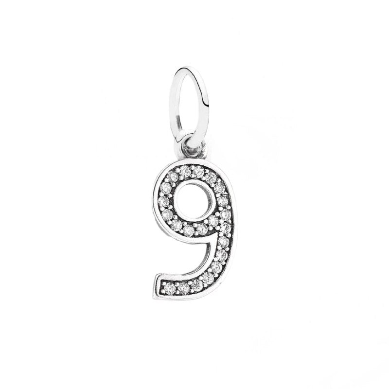 PCHARM4065$9 NUMERO 9 PANDORA PLATA 9.25