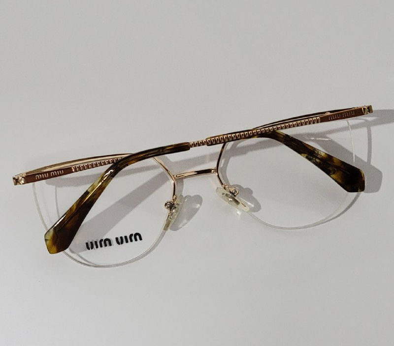 LENTES ORIGINALES PARA GRADUAR MIU MIU