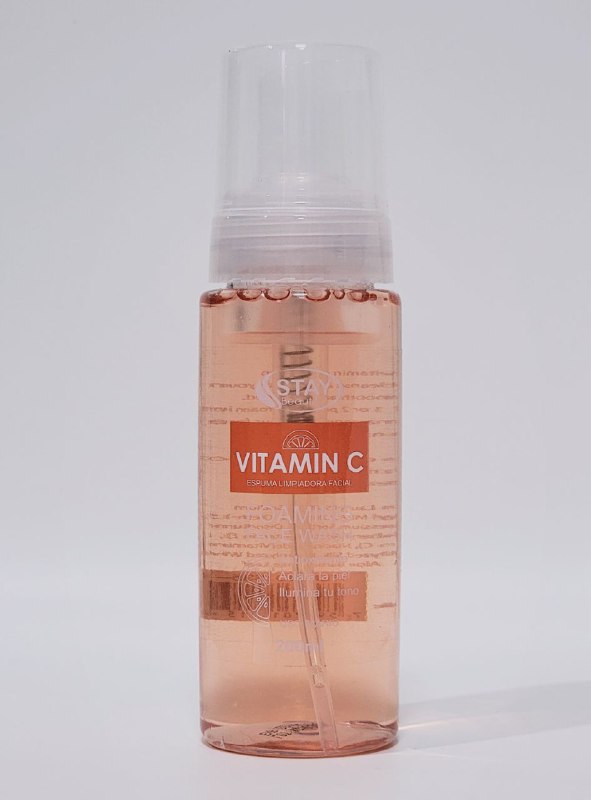 LIMPIADOR FACIAL EN ESPUMA DE VITAMINA C, ANTIOXIDANTE, ACLARA LA PIEL, LIMPIA Y RESFRESCA LA PIEL, DEJANDOLA SUAVE STAY BEAUTIFUL 200ML