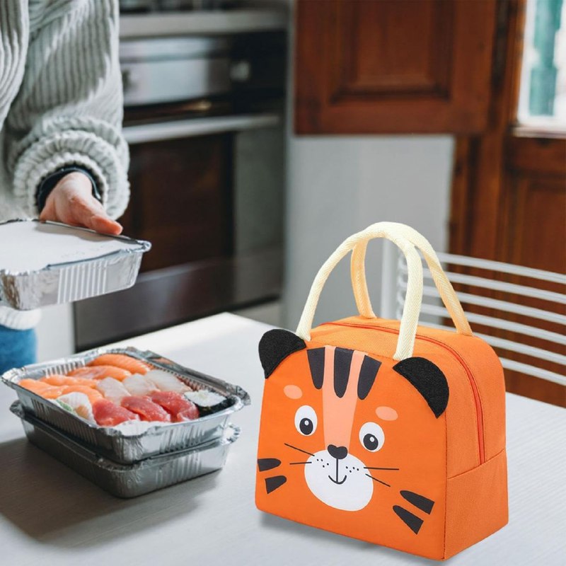 LONCHERA TERMICA PORTATIL PARA NIÑOS, LLEVAR ALIMENTOS DE FORMA PRACTICA Y DIVERTIDA 5 DISEÑOS 22X19CM