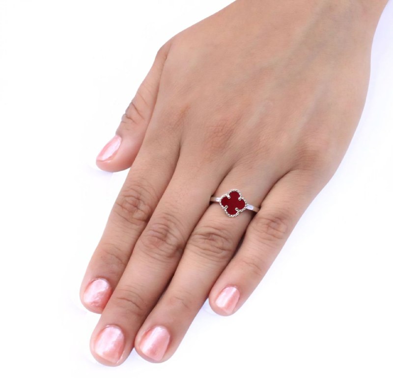 PANI2128B FORMA FLOR VAN CLEEF