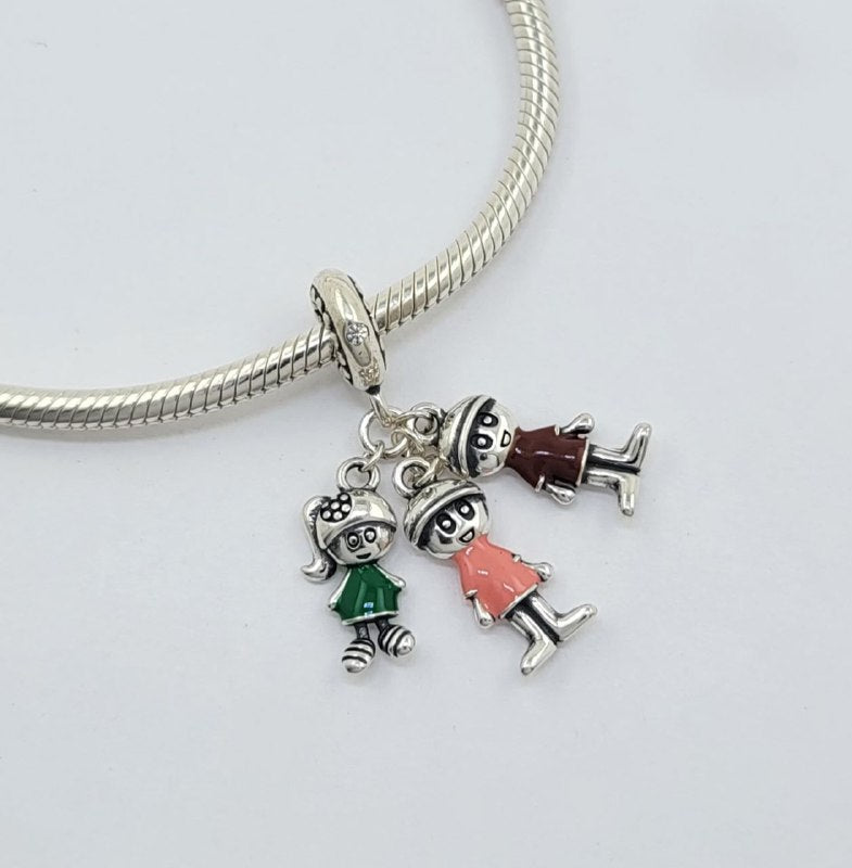 PCHARM4097 FORMA 3 HERMANOS PANDORA PLATA 9.25