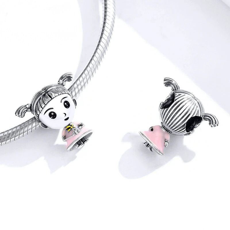 PCHARM3070$1 FORMA DE NIÑA PANDORA PLATA 9.25