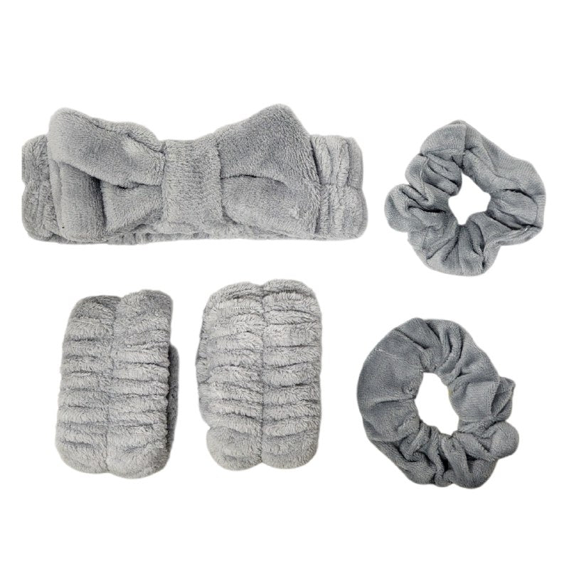 KIT DE CUIDADO FACIL, VINCHA ELASTICA CON MOÑO, PAR DE COLAS DE PELO Y MUÑEQUERAS DE MICROFIBRA, 6 COLORES