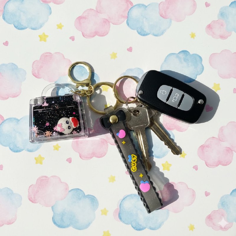 LLAVEROS DE ARENA MOVEDIZA LIQUIDA, 6 ESTILOS DISPONIBLES