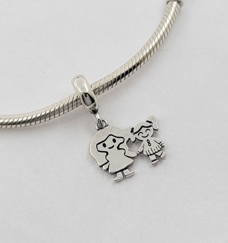 PCHARM3066$2 FORMA NIÑAS PANDORA PLATA 9.25