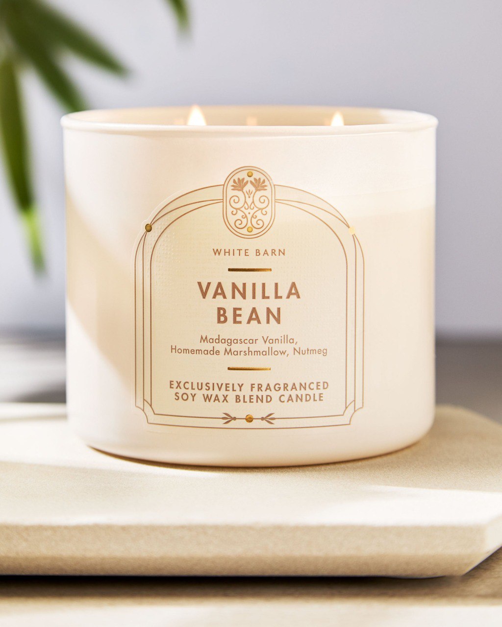VELA AROMATICA WHITE BARN VANILLA BEAN 411G