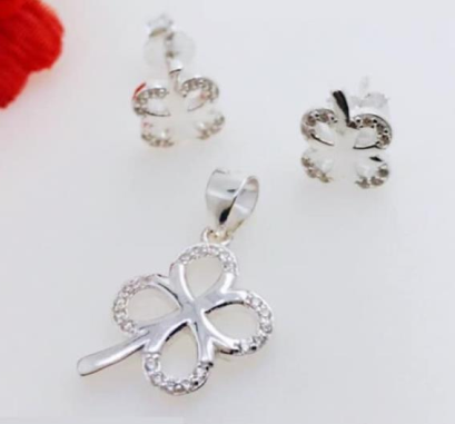 PSET1762 SET ROSA O FLOR CON ZIRCONIA BLANCO PLATA 9.25