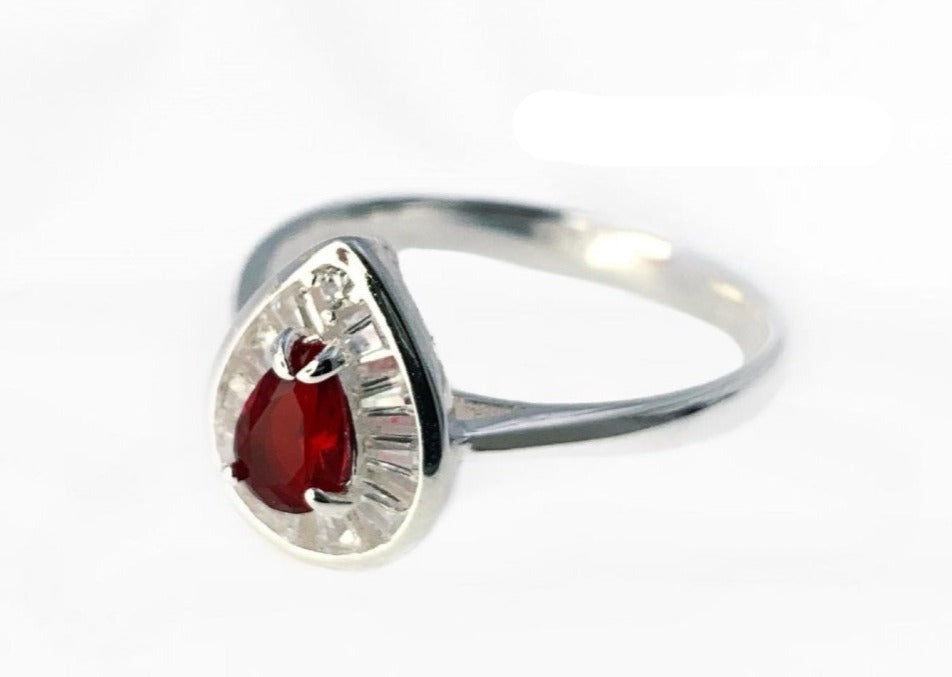 PANI1171 ANILLO DE GOTA CON PIEDRA ROJA, PLATA 925