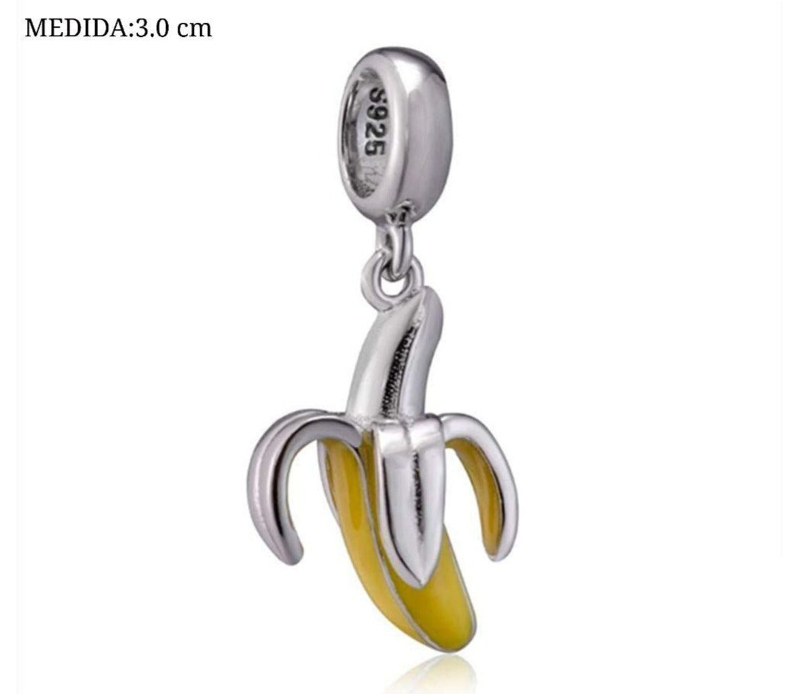 PCHARM2686 COLGANTE DE BANANA PELADA
