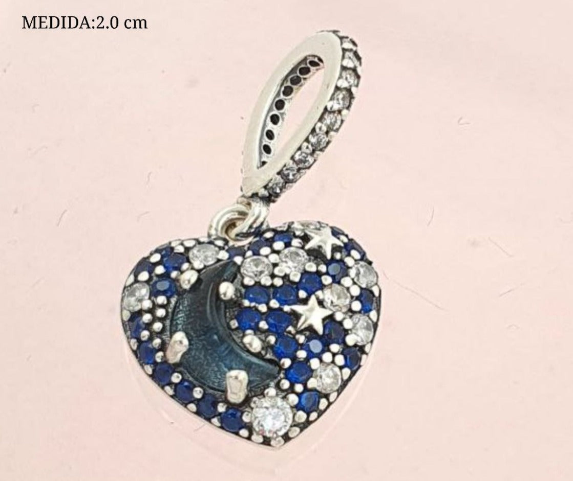 PCHARM2788 COLGANTE DE CORAZON FONDO AZUL Y ESTRELLAS