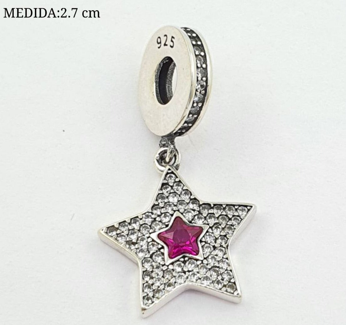 PCHARM2765#3  COLGANTE DE ESTRELLA CON CIRCONES TRANSPARENTES Y PIEDRA FUCSIA EN MEDIO