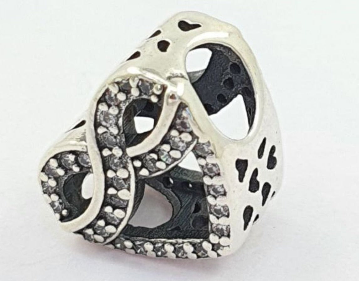 PCHARM2799 CORAZON CON INFINITO EN MEDIO